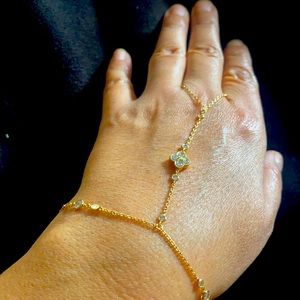 Henri Bendel rose gold petal luxe collection hand chain